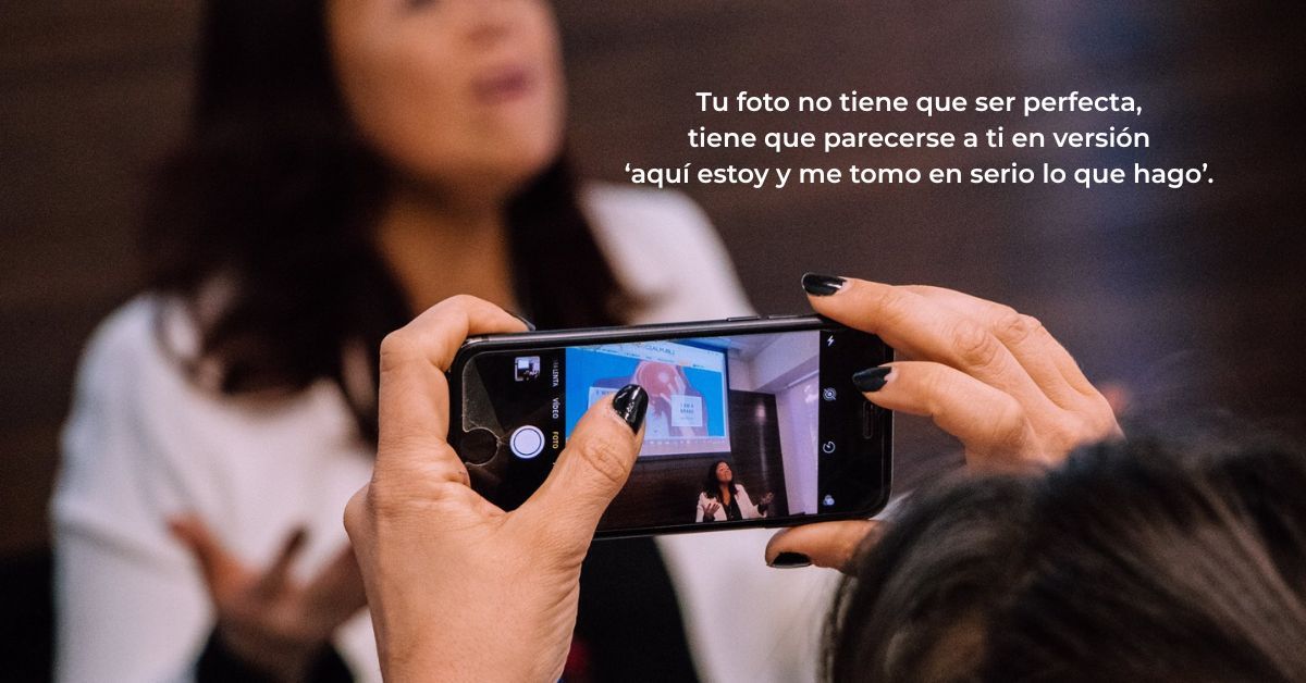 Qué foto poner en LinkedIn y qué errores evitar si no quieres pasar desapercibida
